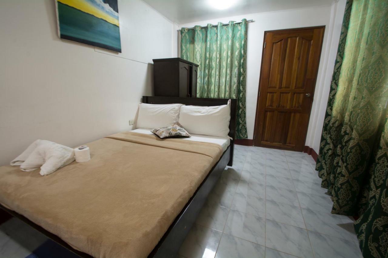 Deparis Beach Resort Balabag  Экстерьер фото
