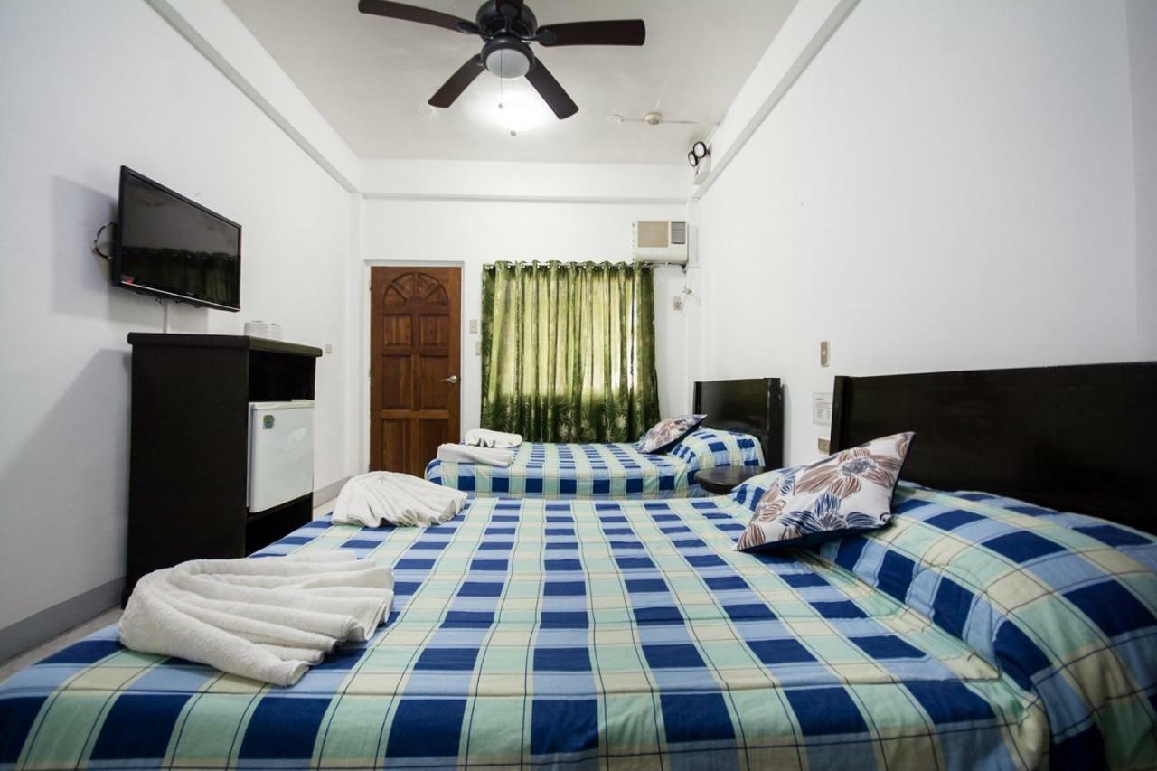 Deparis Beach Resort Balabag  Экстерьер фото
