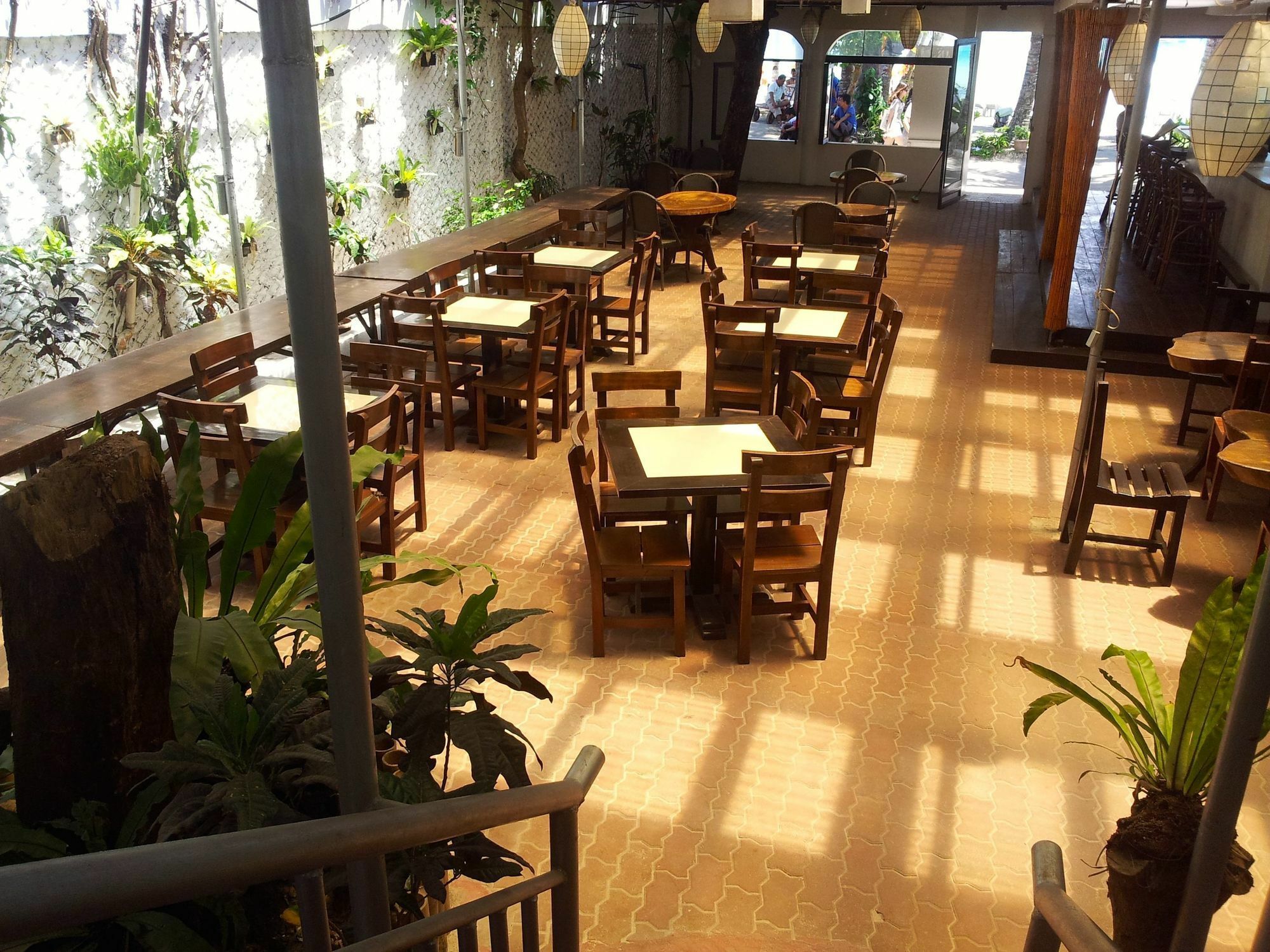 Deparis Beach Resort Balabag  Экстерьер фото