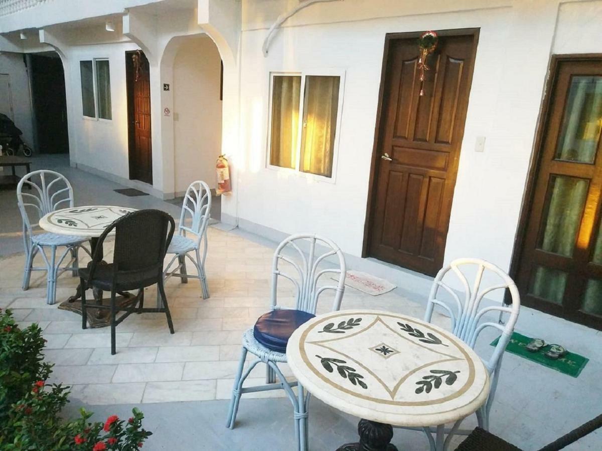 Deparis Beach Resort Balabag  Экстерьер фото